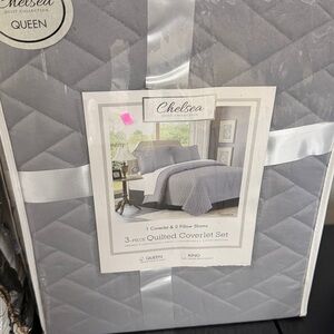 Queen Size Comforter